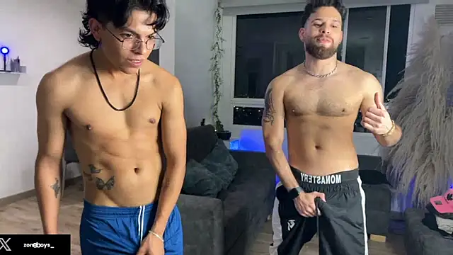 Snapshot of zoneboys chatting on 4, 3, 2026 zoneboys online show from 4, 3, 2026