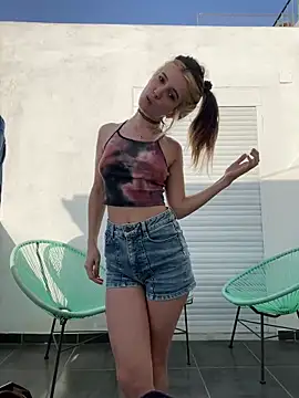 strangers2lovers online show from 1, 3, 2026