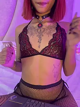 AnnahiBaker online show from 4, 2, 2026