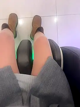 Snapshot of xiaoyuan01 chatting on 16, 10, 2025 xiaoyuan01 online show from 16, 10, 2025