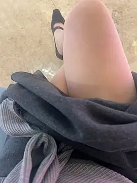 Snapshot of xiaoyuan01 chatting on 24, 10, 2025 xiaoyuan01 online show from 24, 10, 2025