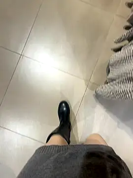 Snapshot of xiaoyuan01 chatting on 23, 11, 2025 xiaoyuan01 online show from 23, 11, 2025