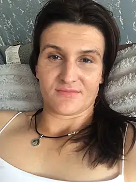 Snapshot of NikaSwan2831 chatting on 5, 10, 2025 NikaSwan2831 online show from 5, 10, 2025