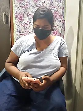 Liyaa 24 online show from 22, 3, 2026