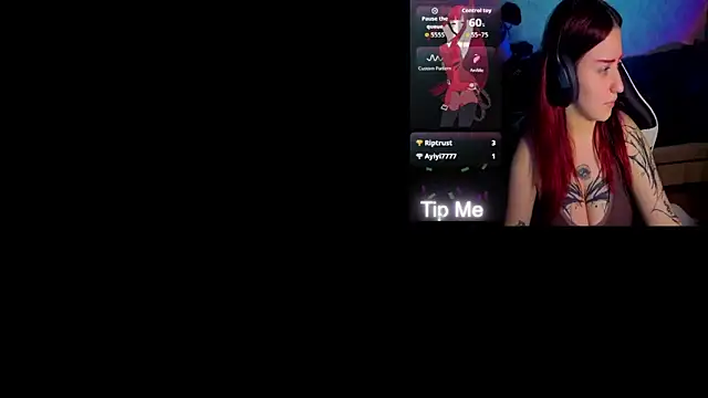 Snapshot of Mini_Lady1 chatting on 5, 4, 2026 Mini Lady1 online show from 5, 4, 2026