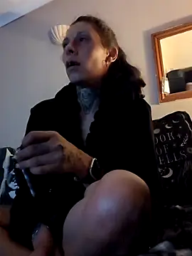 Snapshot of DarkAngelz1 chatting on 26, 5, 2026 DarkAngelz1 online show from 26, 5, 2026