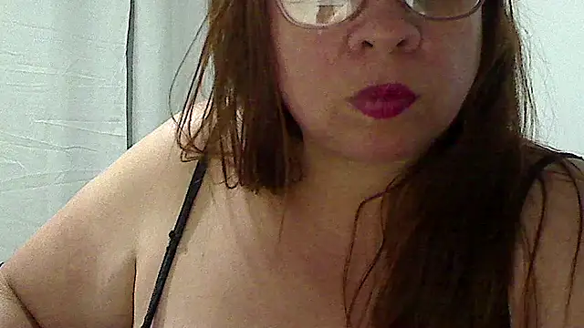 luciana69hot online show from 28, 3, 2026