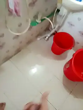 Snapshot of zim200 chatting on 10, 10, 2025 zim200 online show from 10, 10, 2025