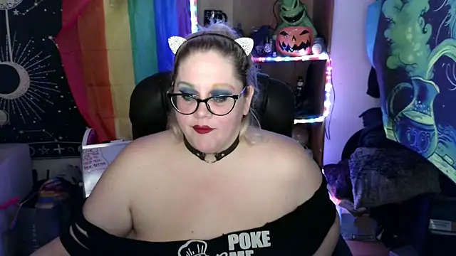 Snapshot of Kinky_Witch chatting on 12, 6, 2026 Kinky Witch online show from 12, 6, 2026