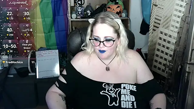 Snapshot of Kinky_Witch chatting on 18, 7, 2026 Kinky Witch online show from 18, 7, 2026