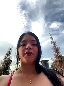 Hailey-Fox online show from 20, 9, 2025