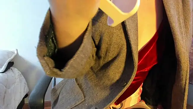 Snapshot of Pamela_Squirtt chatting on 5, 2, 2026 Pamela Squirtt online show from 5, 2, 2026