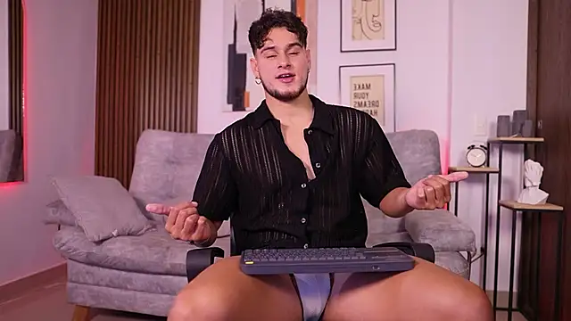 DaviesBrown online show from 3, 10, 2025