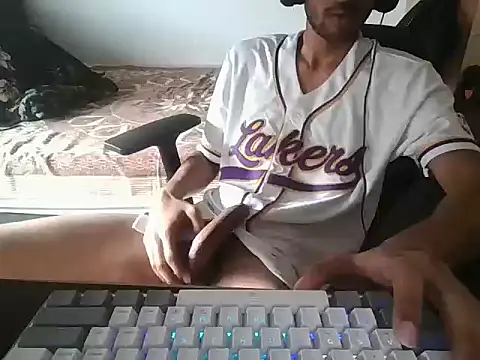 Snapshot of hardbuoy69 chatting on 25, 2, 2026 hardbuoy69 online show from 25, 2, 2026