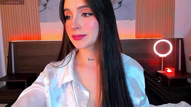 Snapshot of samanthaa_moon chatting on 3, 2, 2026 samanthaa moon online show from 3, 2, 2026