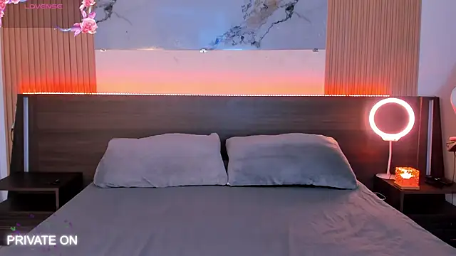 Snapshot of samanthaa_moon chatting on 20, 2, 2026 samanthaa moon online show from 20, 2, 2026