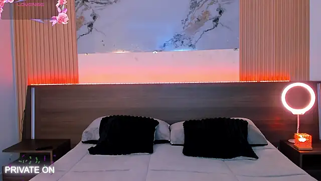 Snapshot of samanthaa_moon chatting on 22, 3, 2026 samanthaa moon online show from 22, 3, 2026