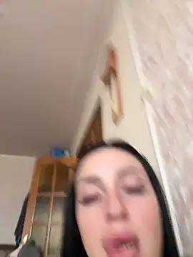 Snapshot of Soft_Pleasure chatting on 7, 4, 2026 Soft Pleasure online show from 7, 4, 2026