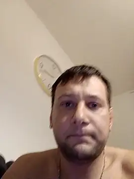 Alessio1987 online show from 4, 2, 2026