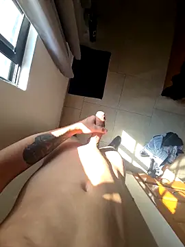 ferrerexoti online show from 15, 12, 2025