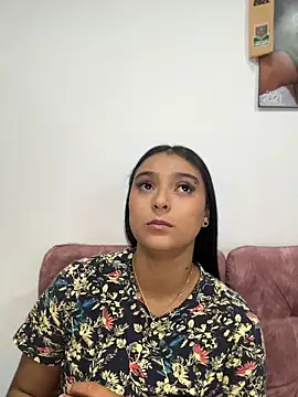 nicolexxaleja online show from 15, 5, 2026