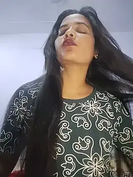 cute radhikaa online show from 31, 5, 2026