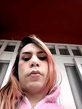 Daliana Gounbolt online show from 2, 2, 2026