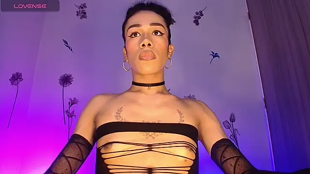 Barbydominant fetish online show from 24, 2, 2026