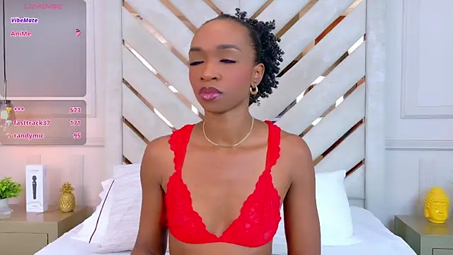 Agatha-Adams online show from 29, 9, 2025