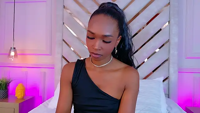 Agatha-Adams online show from 20, 11, 2025