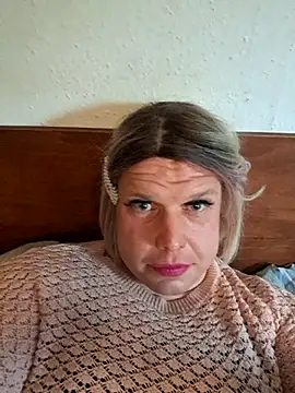 Snapshot of VanessaSissyGay chatting on 31, 10, 2025 VanessaSissyGay online show from 31, 10, 2025