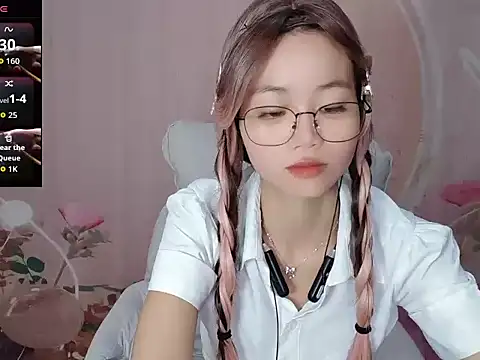 Snapshot of Lele-Baby chatting on 15, 9, 2025 Lele-Baby online show from 15, 9, 2025