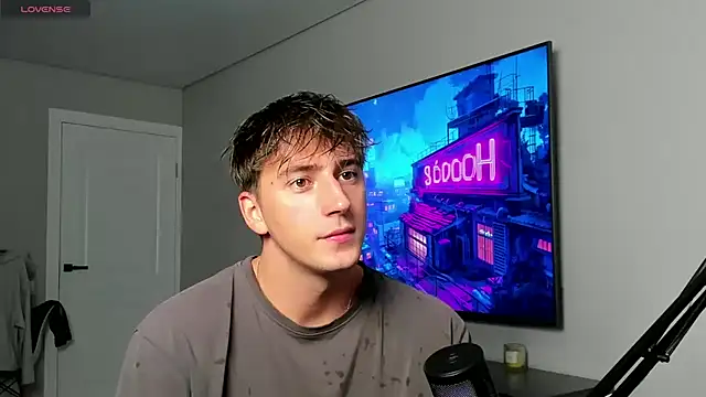 Snapshot of DaniHort chatting on 16, 9, 2025 DaniHort online show from 16, 9, 2025