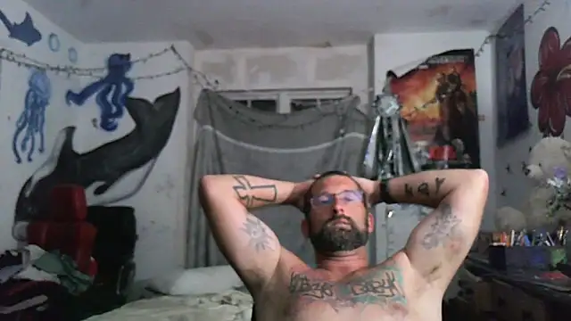 Snapshot of ladi3sfirst chatting on 4, 10, 2025 ladi3sfirst online show from 4, 10, 2025