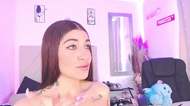 Snapshot of Anna_belly chatting on 2, 2, 2026 Anna belly online show from 2, 2, 2026