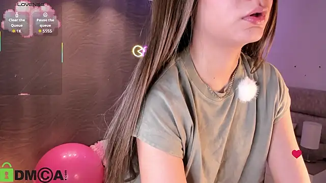 Snapshot of Arinextdoor chatting on 27, 2, 2026 Arinextdoor online show from 27, 2, 2026