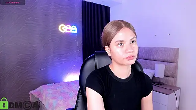 Snapshot of Arinextdoor chatting on 28, 2, 2026 Arinextdoor online show from 28, 2, 2026