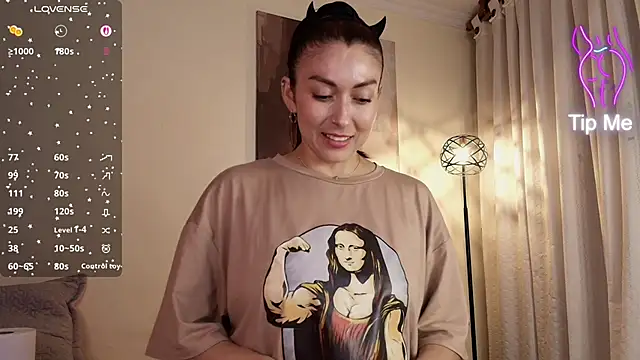 siren indira  online show from 5, 3, 2026