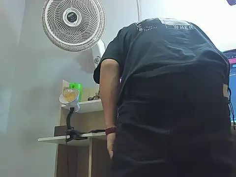 Xfire boy69 online show from 24, 2, 2026