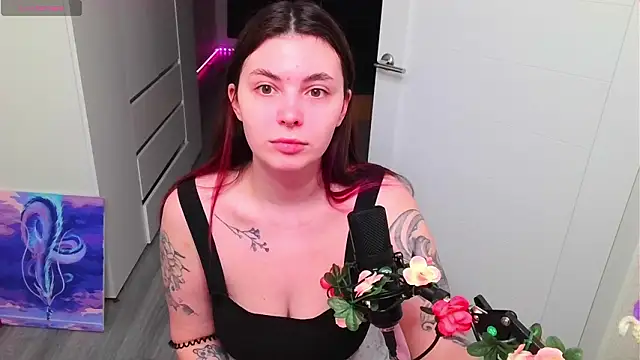 peachyness online show from 4, 3, 2026