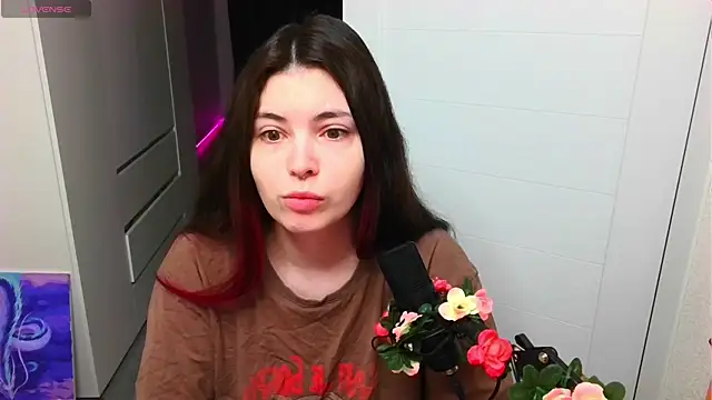 peachyness online show from 26, 3, 2026