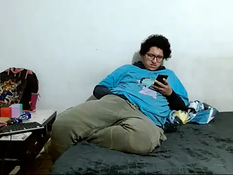 Snapshot of MeisanPaul chatting on 1, 12, 2025 MeisanPaul online show from 1, 12, 2025