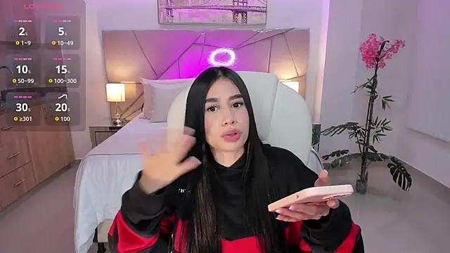 miranda crawfor online show from 14, 4, 2026