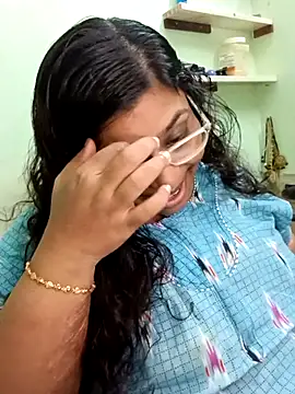 Snapshot of zara-mallus chatting on 26, 9, 2025 zara-mallus online show from 26, 9, 2025