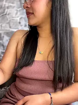 Snapshot of Liulee2 chatting on 3, 10, 2025 Liulee2 online show from 3, 10, 2025