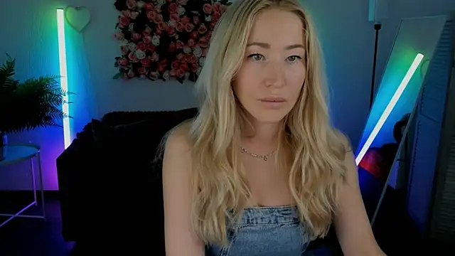 AstraMonroe online show from 18, 5, 2026