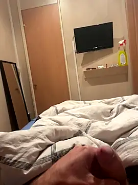 Snapshot of maxime3266 chatting on 6, 10, 2025 maxime3266 online show from 6, 10, 2025