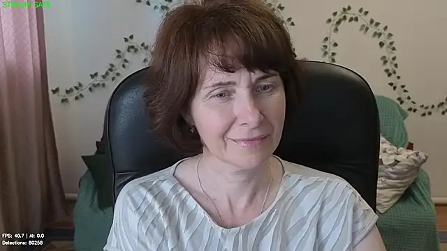 Snapshot of Lia_Tito chatting on 15, 6, 2026 Lia Tito online show from 15, 6, 2026