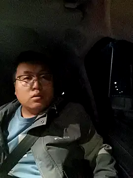 Snapshot of peijiangzhao chatting on 30, 10, 2025 peijiangzhao online show from 30, 10, 2025