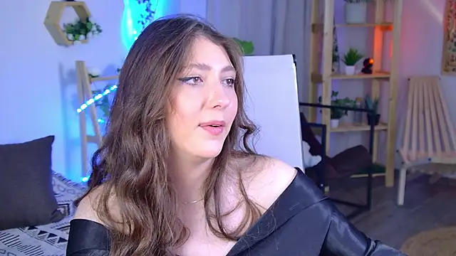 Mary Miiller online show from 25, 4, 2026